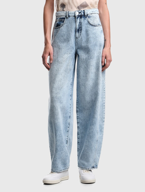 Relaxed-fit jeans with patch pockets - 1